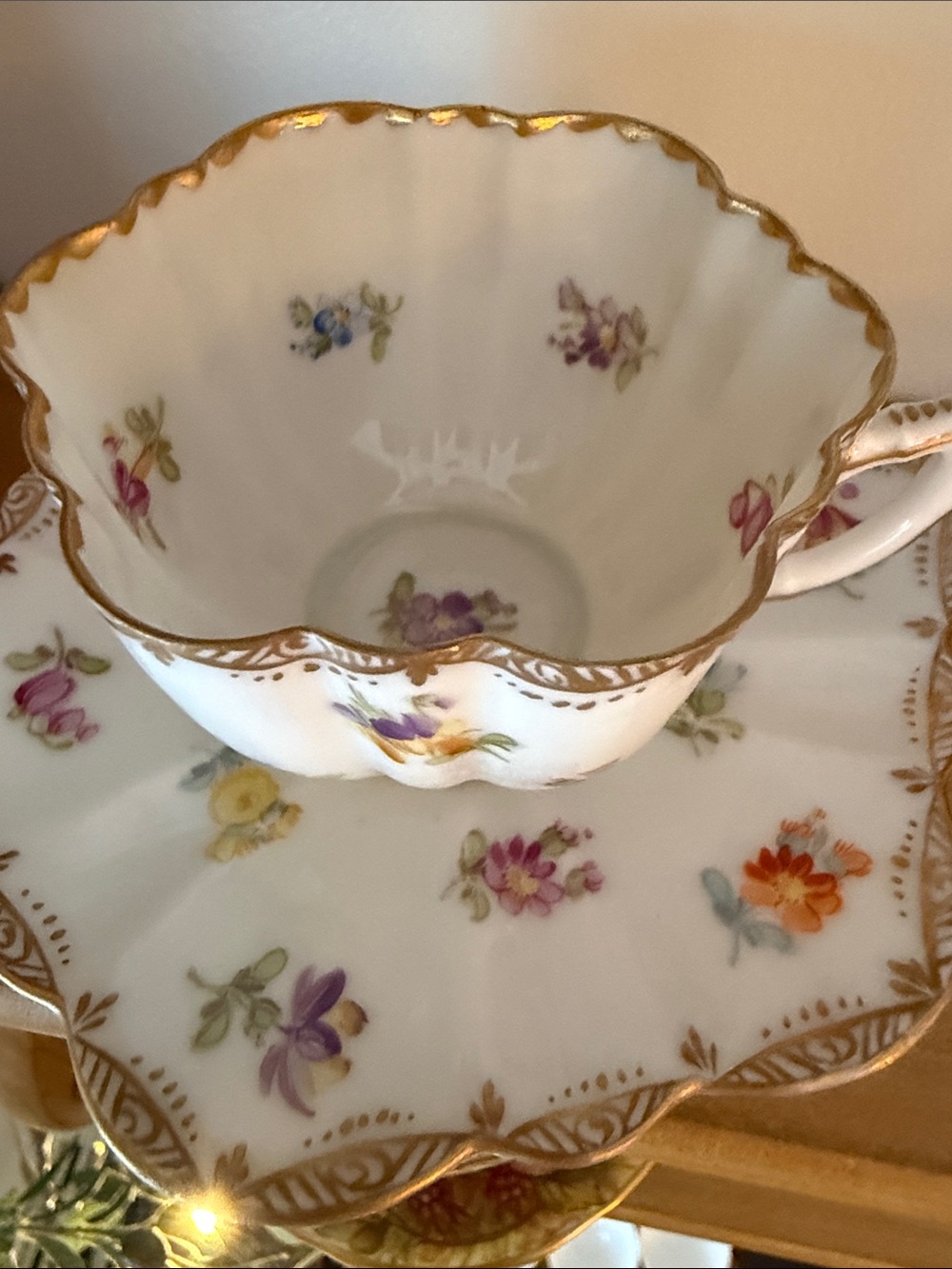 A hand-painted Dresden porcelain floral demitasse cup and saucer set - Picture 3 of 5
